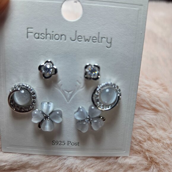 Premium S925 silver needle featuring three unique pairs earring set - Picture 3 of 3